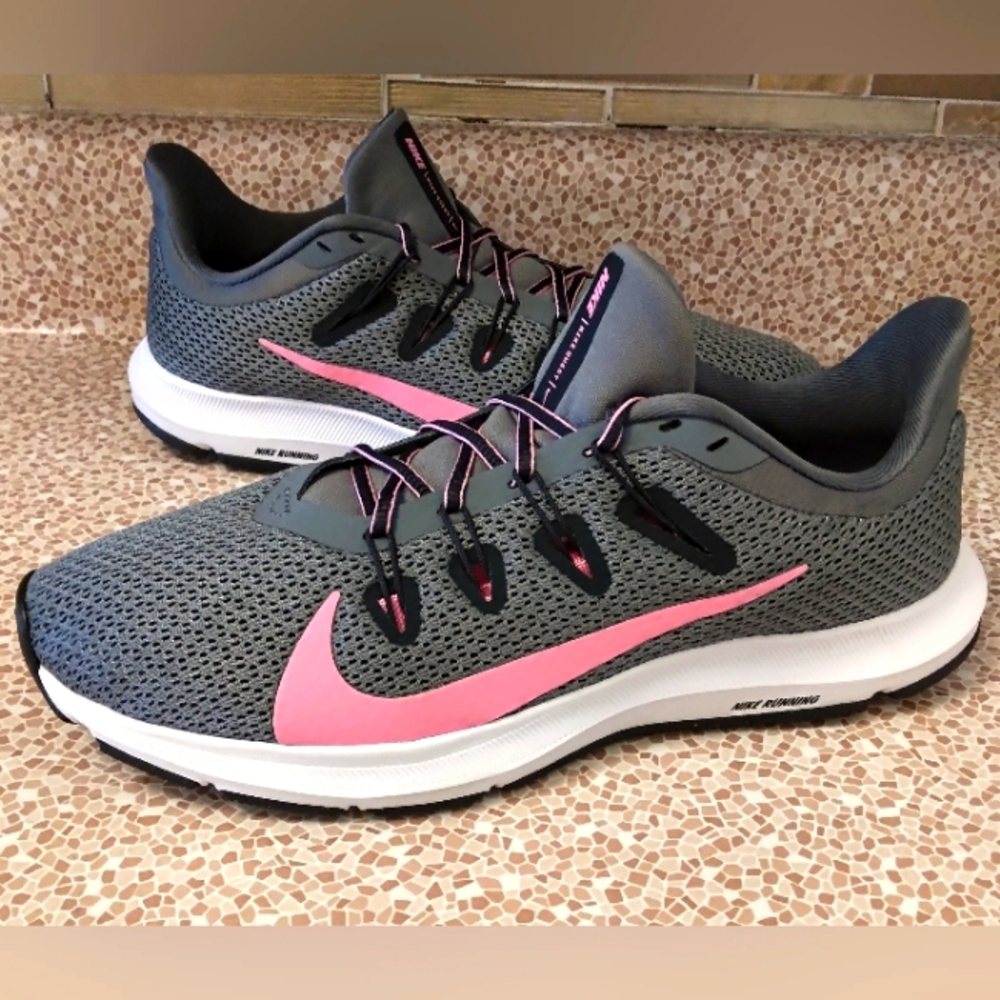 **Nike** wmns -- "Quest 2 (Two) " in Granite Gray/ Soft Pedal Pink...